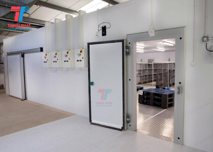 Công trình kho lạnh - Cách Nhiệt Thịnh Phát - Công Ty TNHH Cách Nhiệt Thịnh Phát