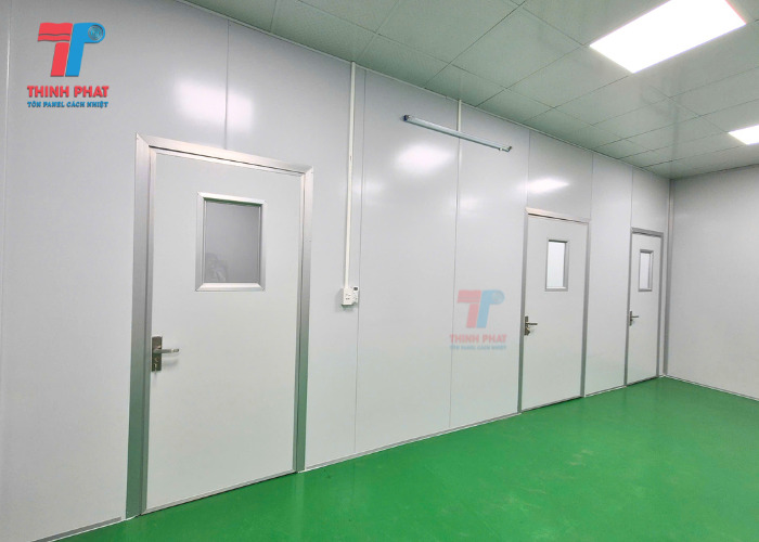 Cửa Panel - Cách Nhiệt Thịnh Phát - Công Ty TNHH Cách Nhiệt Thịnh Phát