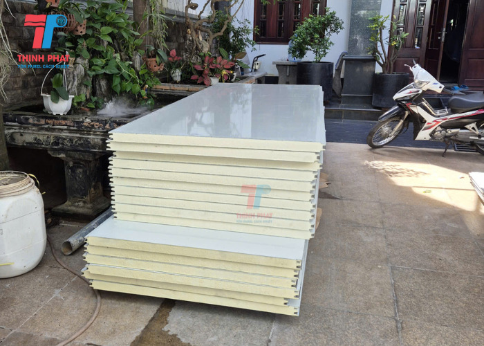 Panel PU - Cách Nhiệt Thịnh Phát - Công Ty TNHH Cách Nhiệt Thịnh Phát