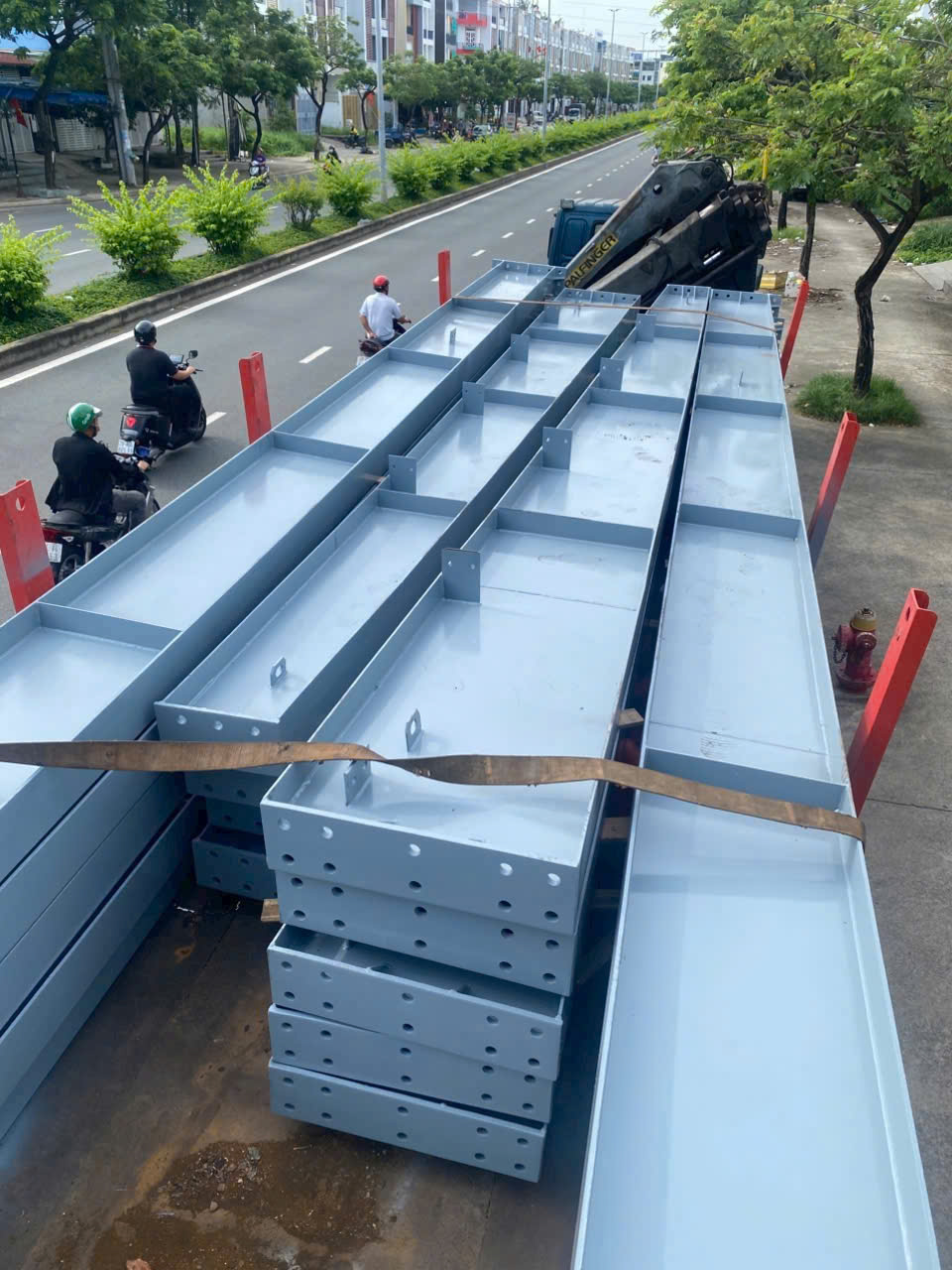 Sản xuất kèo thép nhiều khẩu độ - Kết Cấu Thép Hải Đường - Công Ty TNHH Kết Cấu Thép Hải Đường