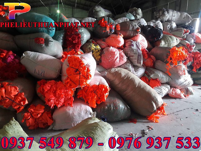 Thu mua vải vụn