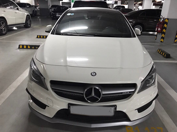Xe Mercedes CLA45 AMG - Dịch Vụ Mua Bán Xe Quý Phú Lâm - Công Ty TNHH MTV Quý Phú Lâm