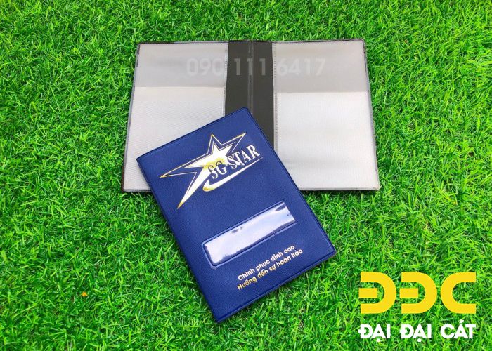 Bao da hộ chiếu ép nhũ vàng
