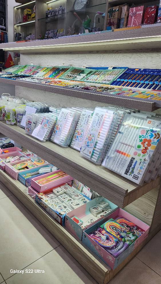 Đồ dùng học sinh