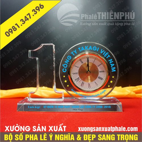 Sản phẩm pha lê - Pha Lê Thiên Phú - Công Ty CP In Và Sản Xuất Quà Tặng Thiên Phú