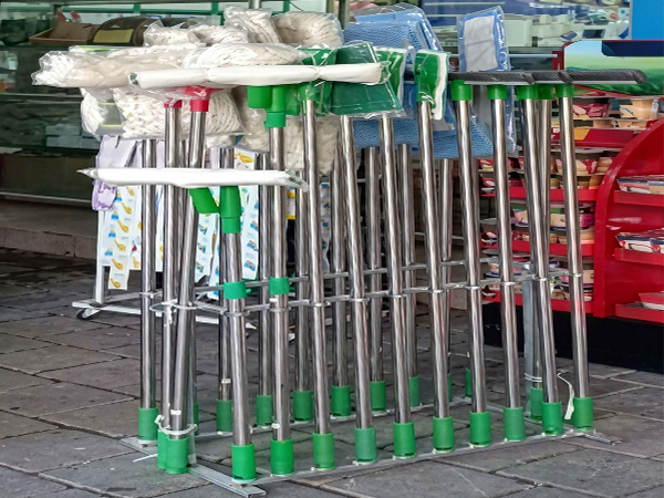 Dụng cụ vệ sinh