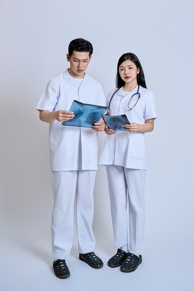 Áo blouse bác sĩ nam/nữ tay ngắn - May Đồng Phục Sao Mai - Công Ty TNHH Thương Mại Sao Mai