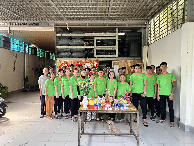 Hình ảnh công ty Hồng Phúc - Đệm Vai, Đệm Ngực Hồng Phúc - Công Ty TNHH Mousse Xốp Định Hình Hồng Phúc