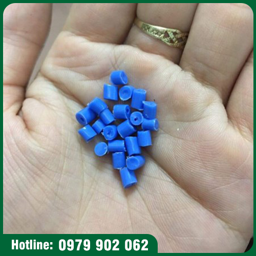 Hạt nhựa HDPE màu xanh dương - Hạt Nhựa Khánh Huyền Anh - Công Ty TNHH Sản Xuất Và Thương Mại Khánh Huyền Anh