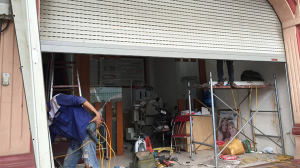 Dịch vụ sửa chữa cửa - Sửa Chữa Cửa Cuốn Tại Hà Nội