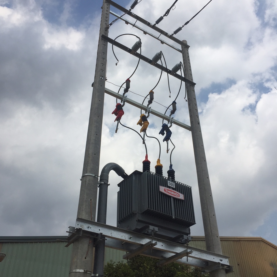 Lắp đặt trạm biến áp - Thi Công Trạm Biến áp Phú Minh An - Công Ty TNHH Tư Vấn Xây Dựng Phú Minh An