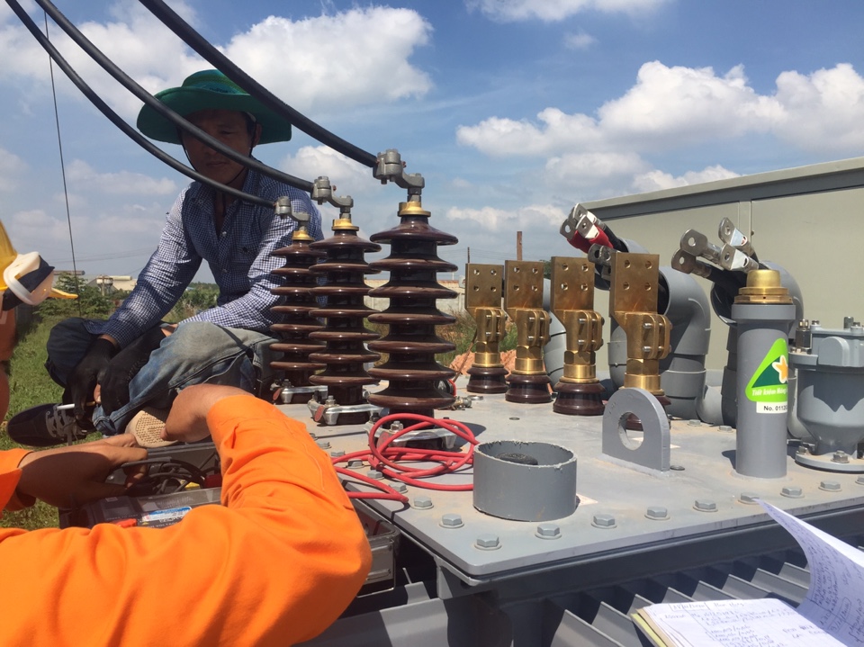 Thí nghiệm bảo trì trạm biến áp - Thi Công Trạm Biến áp Phú Minh An - Công Ty TNHH Tư Vấn Xây Dựng Phú Minh An