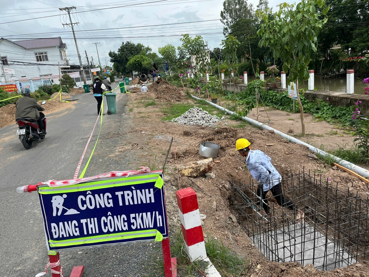 Thi công công trình hạ tầng kỹ thuật