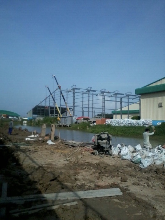 Thi công công trình nhà xưởng