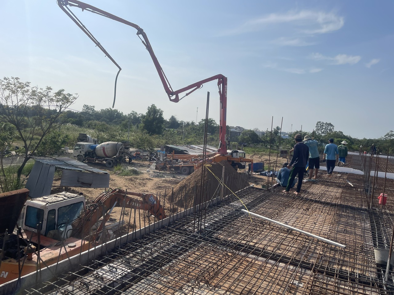 Thi công công trình trường học