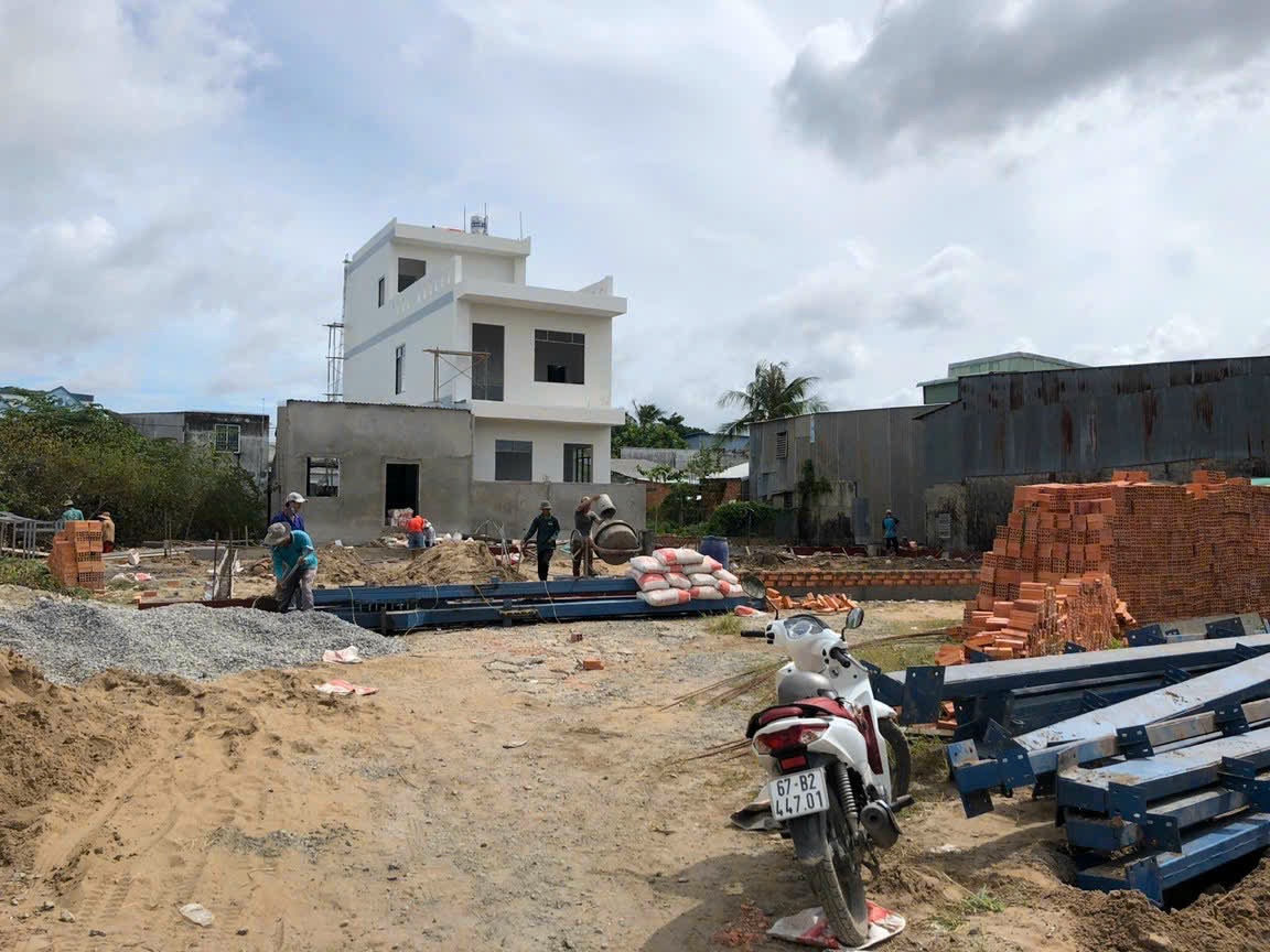 Thi công gara ô tô