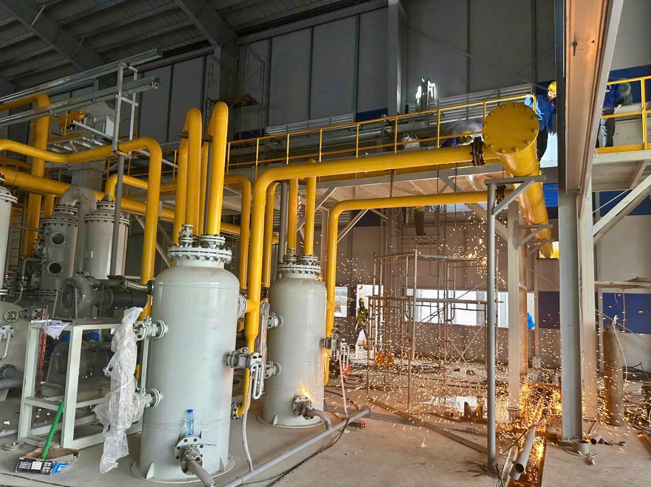 Lắp đặt hệ thống thiết bị đường ống