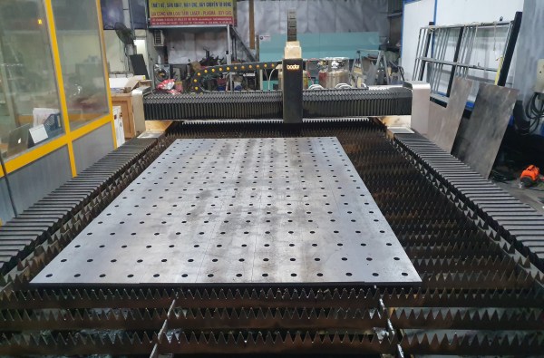 Gia công CNC laser - Máy Cơ Khí Viettech - Công Ty TNHH TM DV XNK Viettech