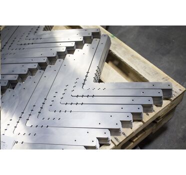 Gia công CNC laser - Máy Cơ Khí Viettech - Công Ty TNHH TM DV XNK Viettech