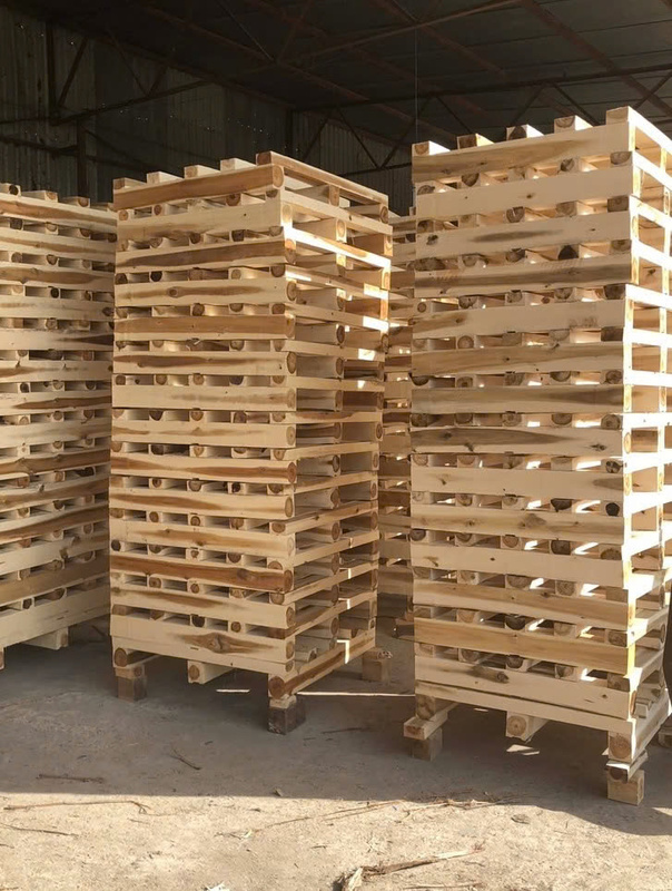 Pallet gỗ 2 hướng nâng - Pallet Gỗ Hoàng Huy Phát - Công Ty TNHH Sản Xuất TMDV Hoàng Huy Phát