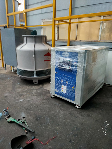 Máy làm lạnh nước JC 5HP - Máy lạnh Chiller Tùng Nga - Công Ty TNHH Cơ Điện Lạnh Tùng Nga