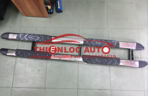 Bậc lên xuống Ford Ranger