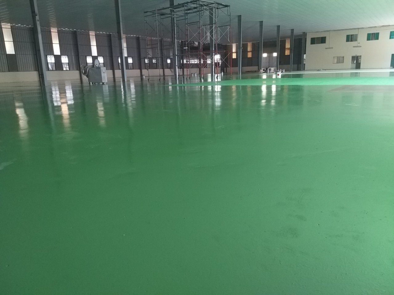 Dịch vụ sơn Epoxy sàn nhà xưởng
