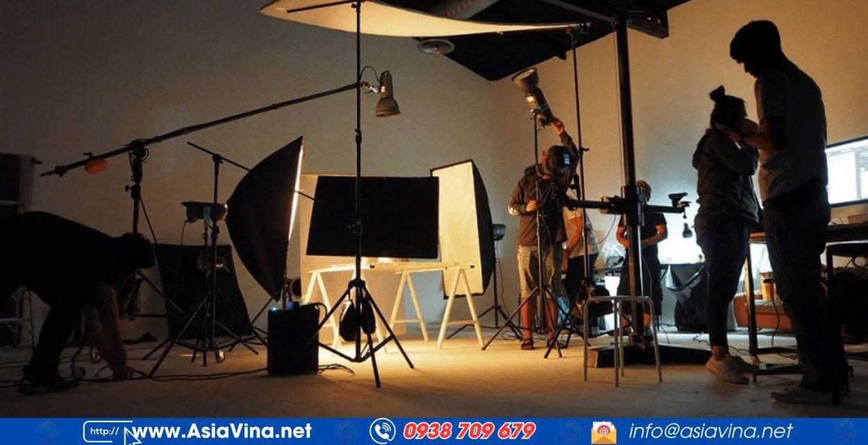 Sản xuất TVC giới thiệu sản phẩm - Tổ Chức Sự Kiện Asia Vina - Công Ty Trách Nhiệm Hữu Hạn Sản Xuất Thương Mại Dịch Vụ Asia Vina