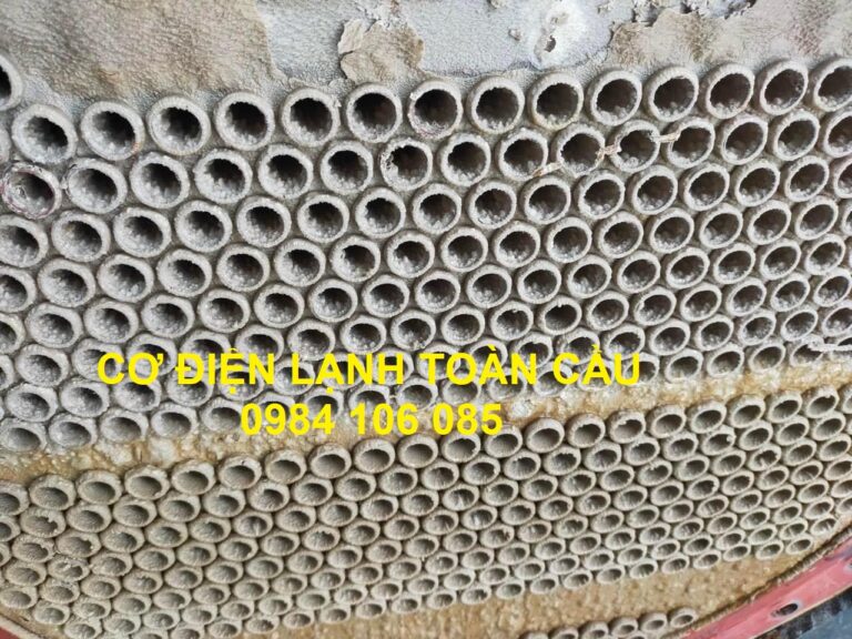 Vệ sinh Chiller - tẩy cáu cặn dàn ngưng/bay hơi