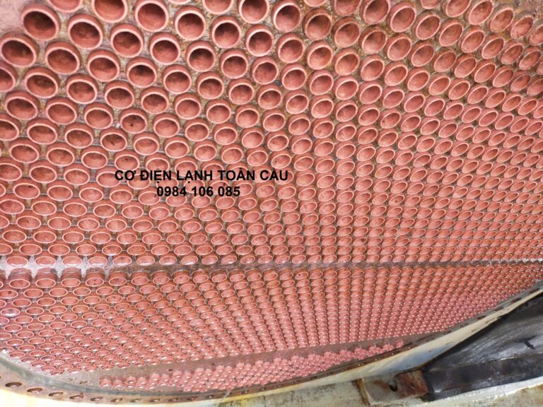 Vệ sinh Chiller - tẩy cáu cặn dàn ngưng/bay hơi