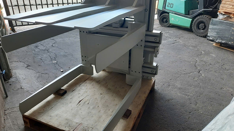Kẹp đôi pallet