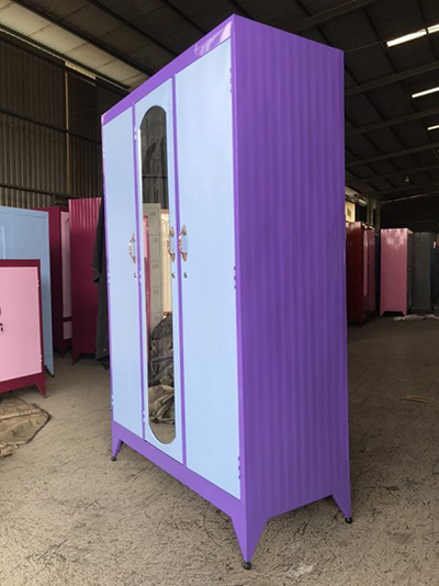 Tủ 3 buồng màu tím canh xanh nhạt - Tủ Sắt Thành Đạt - Công Ty TNHH Sản Xuất Thương Mại Dịch Vụ Lam Tùng