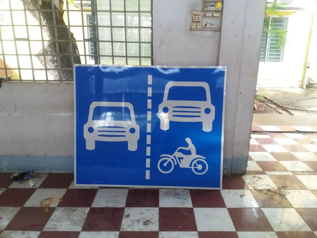 Thiết bị an toàn giao thông
