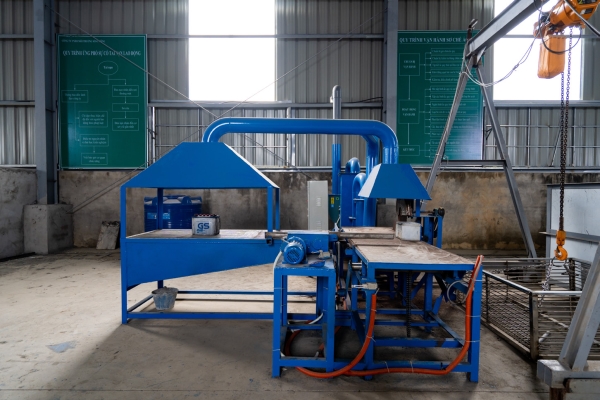 Hệ thống xử lý ắc quy chì thải