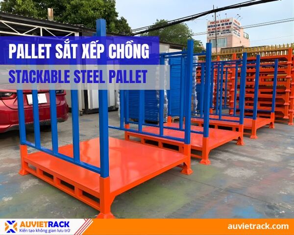 Pallet sắt xếp chồng