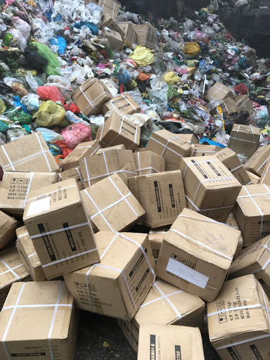 Tiêu hủy hàng thực phẩm chứ năng đã hết hạn sử dụng - Xử Lý Chất Thải Minh Tân - Công Ty Cổ Phần Thương Mại Và Dịch Vụ Kho Vận Phú Hưng