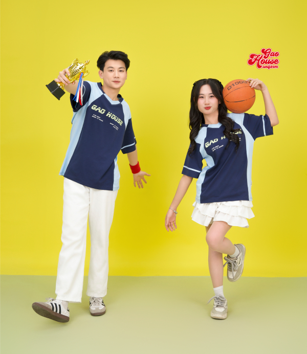 Áo đồng phục lớp oversize line up màu xanh dương phối gradient