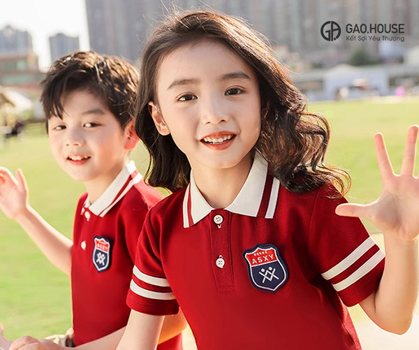 Đồng phục polo màu đỏ phối trắng GUM1970023