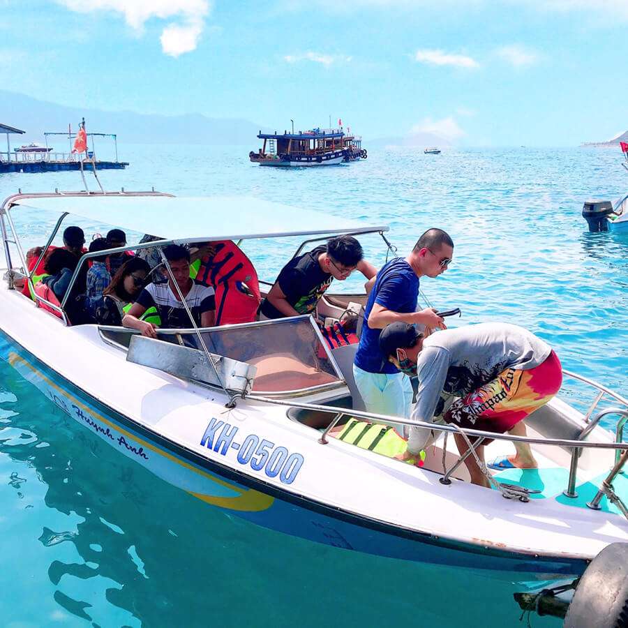  - Công Ty TNHH Thương Mại Dịch Vụ Và Du Lịch Alpha Travels