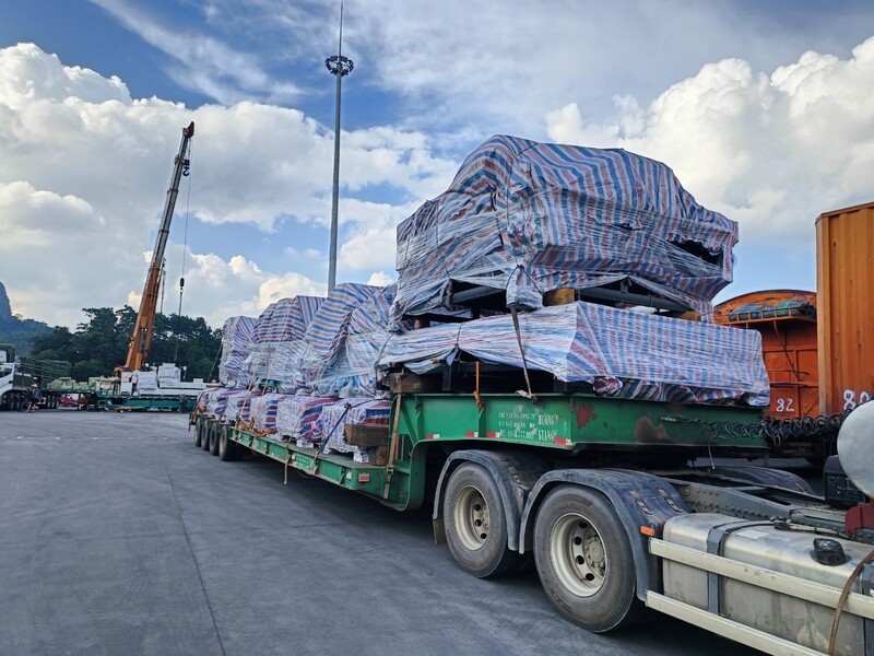 Vận tải bằng xe Container