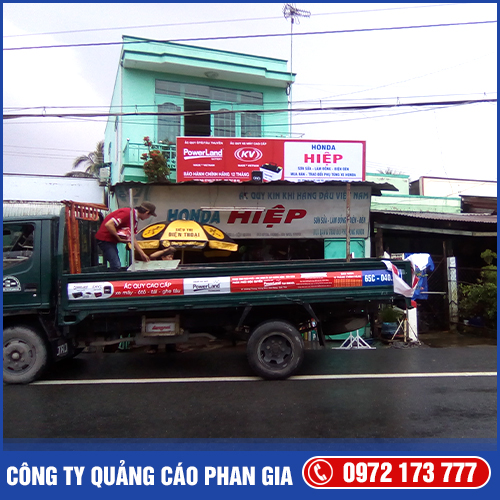 Thi công lắp đặt bảng biển quảng cáo - Bảng Hiệu Quảng Cáo Phan Gia - Công Ty TNHH Thương Mại Dịch Vụ Quảng Cáo Phan Gia