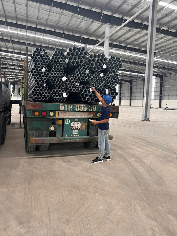 Thép ống - Thép Tân Thịnh Phát - Công Ty TNHH Một Thành Viên Thương Mại Sắt Thép Tân Thịnh Phát