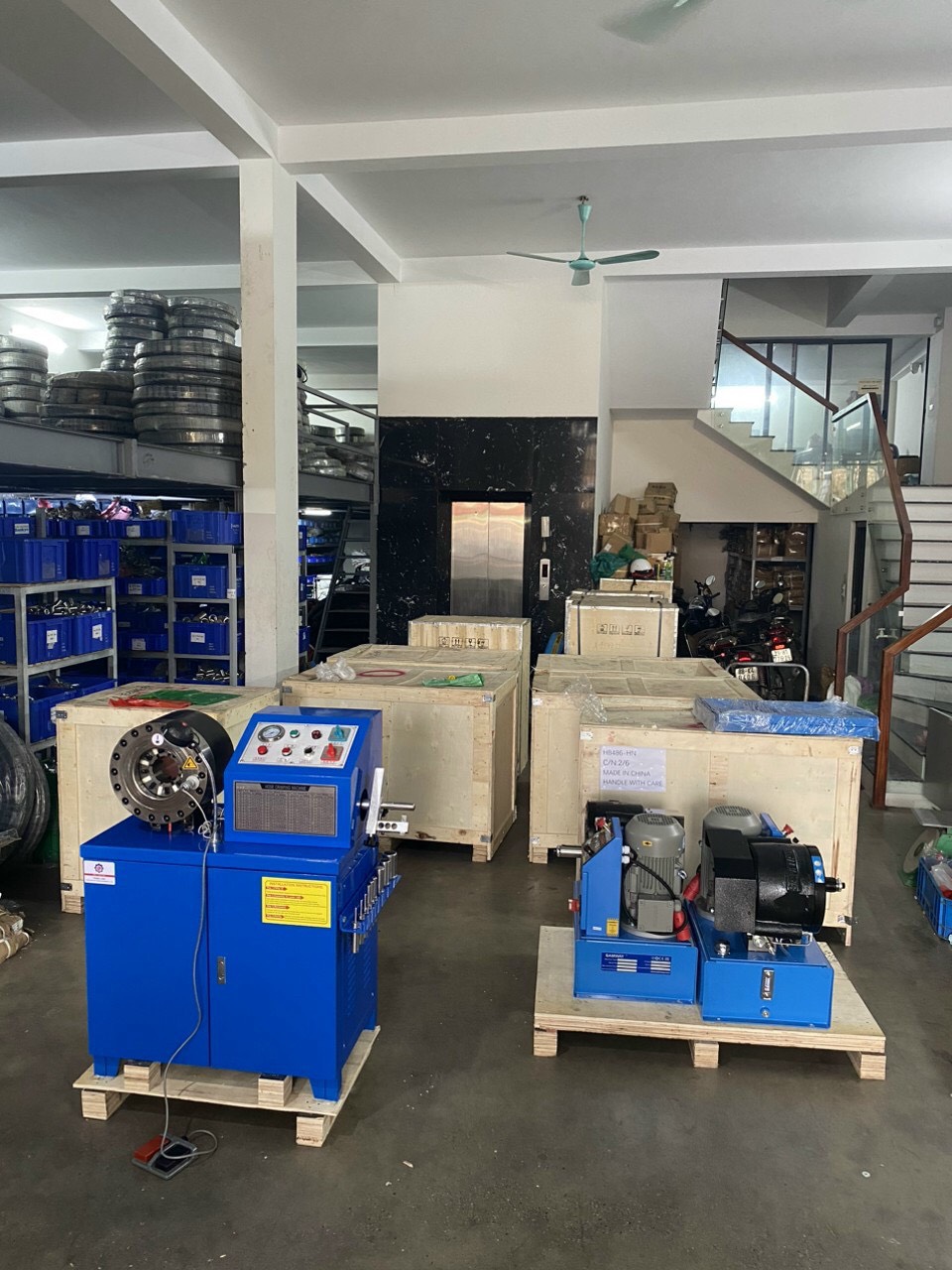 Máy ép YM500 - Thiết Bị Thủy Lực Trang Linh - Công Ty TNHH Đầu Tư Thương Mại Và Sản Xuất Trang Linh