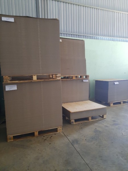 Giấy carton bìa cứng - Giấy Carton Bìa Cứng Kinh Lam Phát - Công Ty TNHH Sản Xuất Thương Mại Kinh Lam Phát