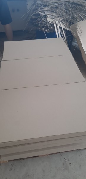 Giấy carton bìa cứng - Giấy Carton Bìa Cứng Kinh Lam Phát - Công Ty TNHH Sản Xuất Thương Mại Kinh Lam Phát