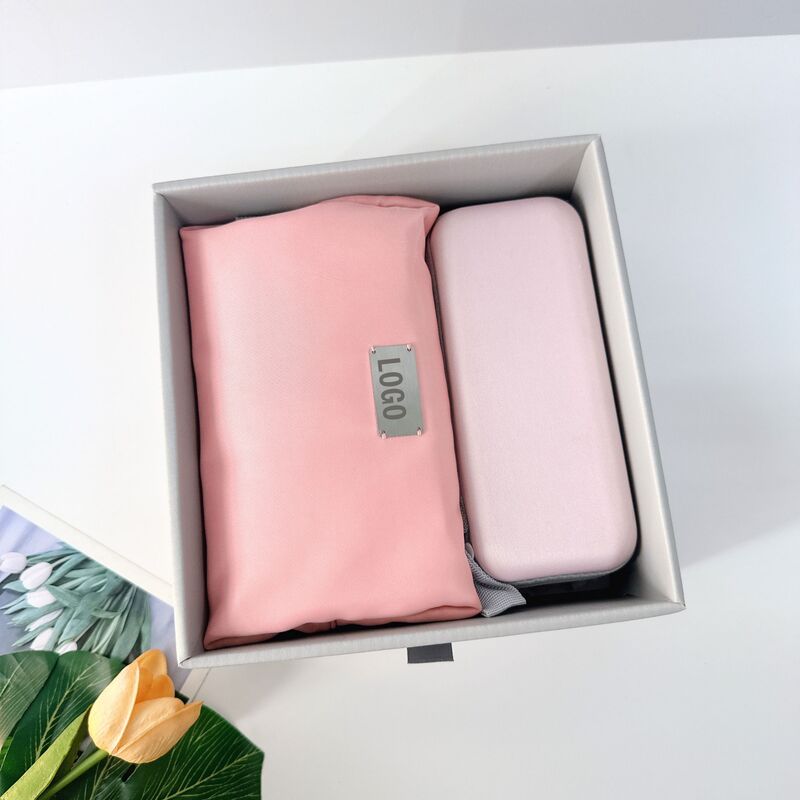 Quà tặng sự kiện