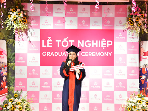 Lễ tốt nghiệp - Trung Tâm Làm Đẹp Hani Beauty - Công Ty TNHH Hani Beauty