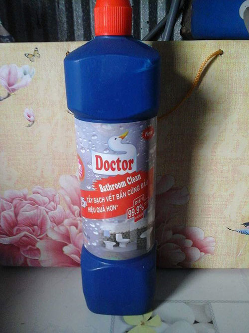 Tẩy bồn cầu 1000ml