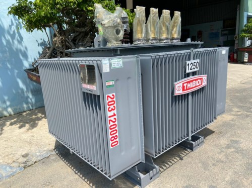 Máy phát điện