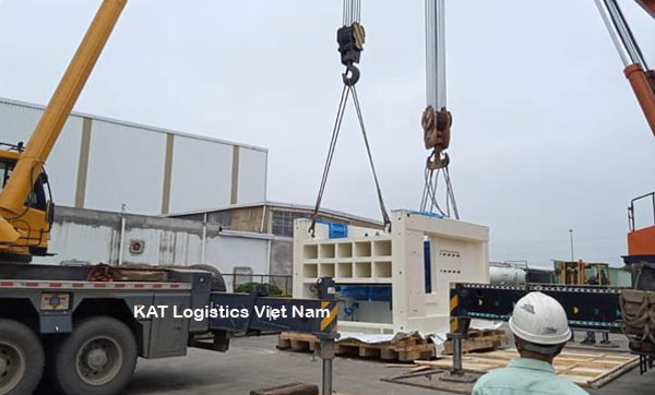 Dịch vụ nâng hạ - Vận Chuyển Máy KAT Logistics - Công Ty TNHH Thương Mại Sản Xuất Và Dịch Vụ KAT